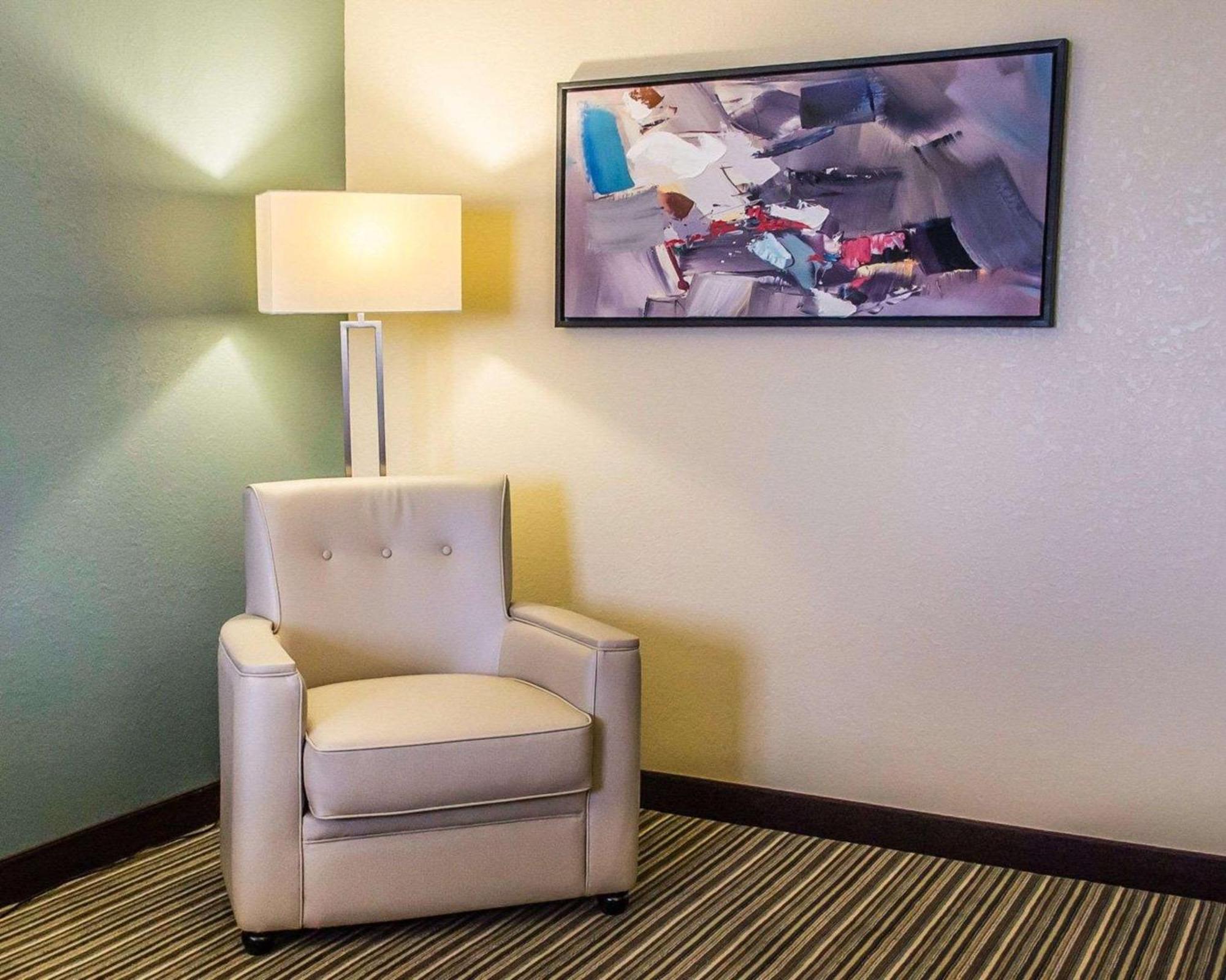 Quality Inn Streetsboro Buitenkant foto